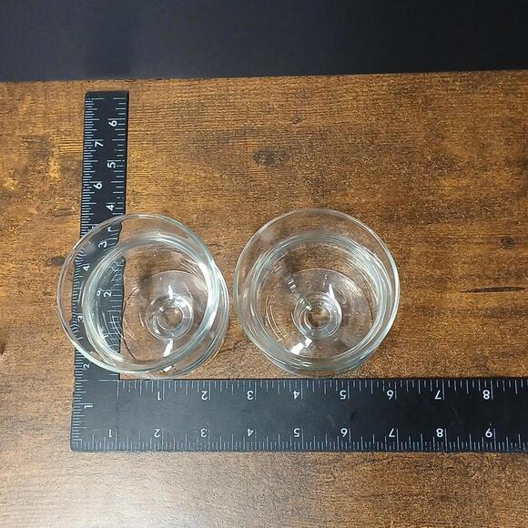 Lot of 2 Bailey’s Irish Crème On The Rocks Logo Footed Cordial Tulip Glasses - Picture 4 of 4